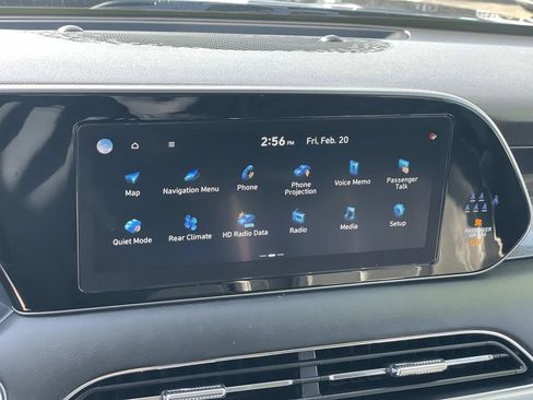 Used 2022 Hyundai Palisade Limited image 11