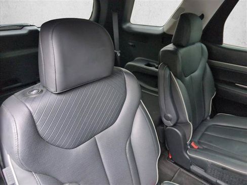 Certified 2024 Hyundai Palisade SEL w/ Premium Package FWD image 23