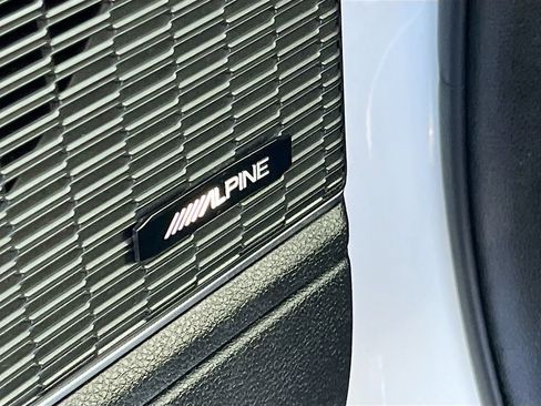Used 2024 Jeep Grand Cherokee Summit AWD/4WD image 19