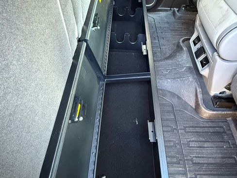 Used 2024 GMC Sierra 2500 SLE w/ SLE Value Package; image 32