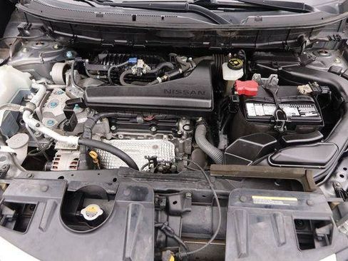 Used 2020 Nissan Rogue SV FWD image 27