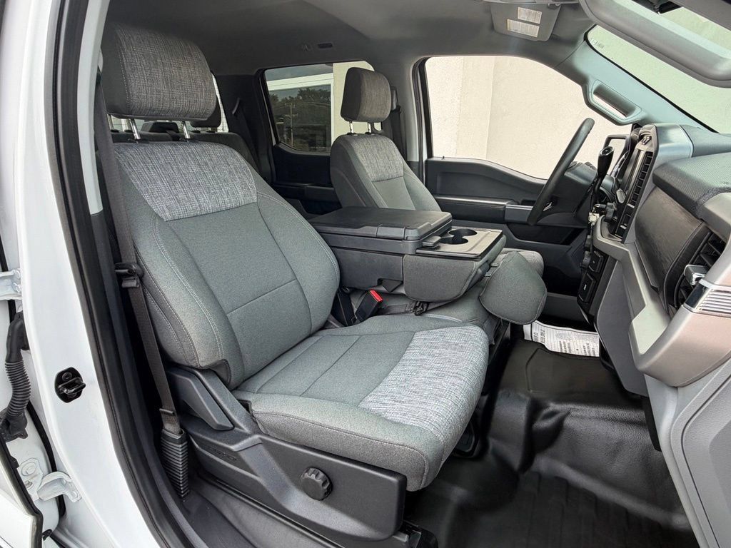 Used 2023 Ford F150 XLT w/ XTR Package AWD/4WD image 31