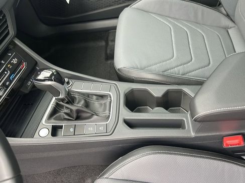 New 2026 Volkswagen Jetta SEL image 25