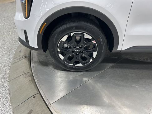New 2026 Kia Sorento S image 31