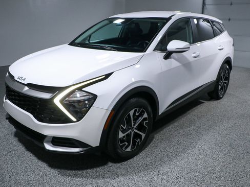 Used 2023 Kia Sportage EX image 30