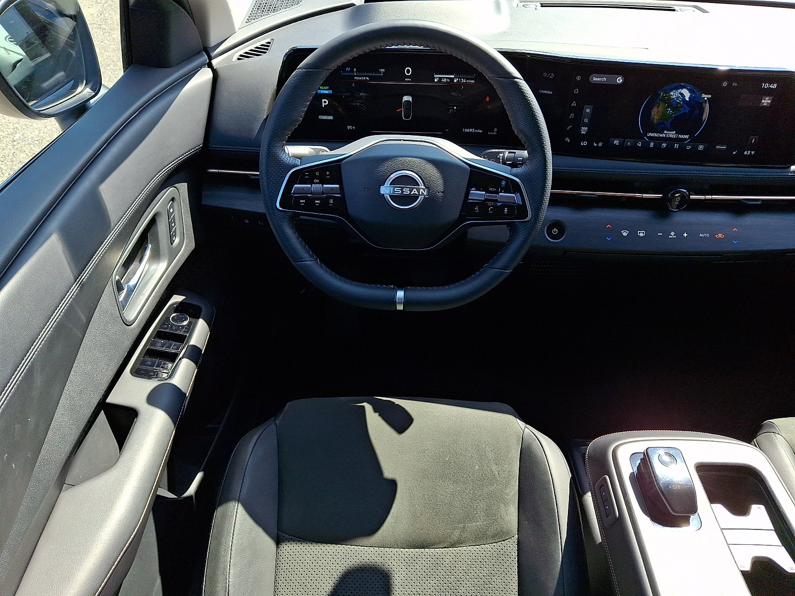 Certified 2023 Nissan Ariya FWD image 10
