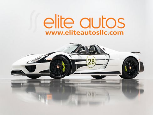 Used 2015 Porsche 918 Spyder image 1