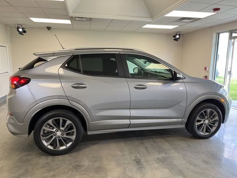 Used 2023 Buick Encore GX Select w/ Sport Touring Package AWD/4WD image 8