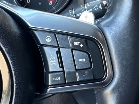 Used 2019 Jaguar F-TYPE Convertible RWD image 30