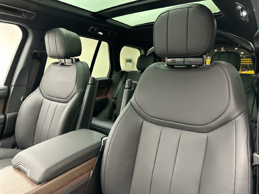 New 2027 Land Rover Range Rover SE AWD/4WD image 10