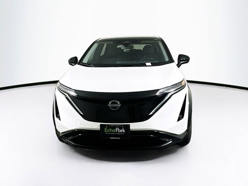 Used 2023 Nissan Ariya ENGAGE image 2