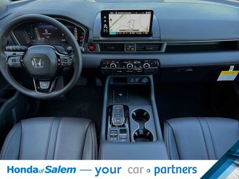 New 2025 Honda Pilot Black Edition image 3