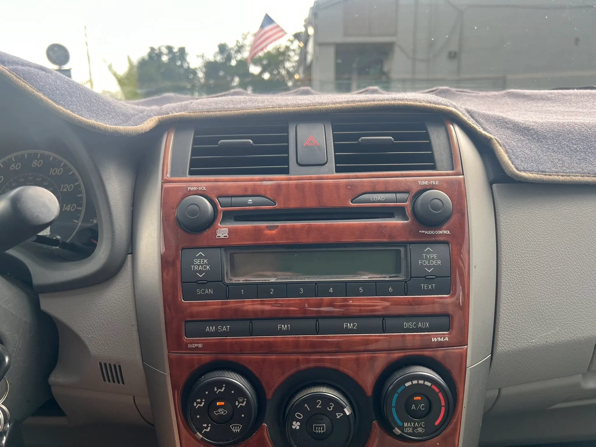 Used 2009 Toyota Corolla FWD image 9