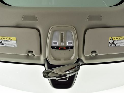 Certified 2025 Volvo XC60 B5 Plus image 20