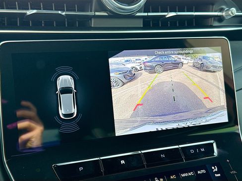 New 2025 Maserati Grecale Modena image 35