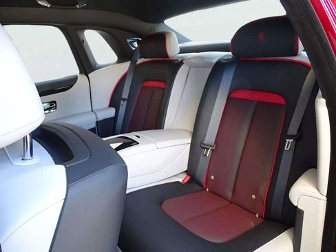 Certified 2024 Rolls-Royce Ghost image 9