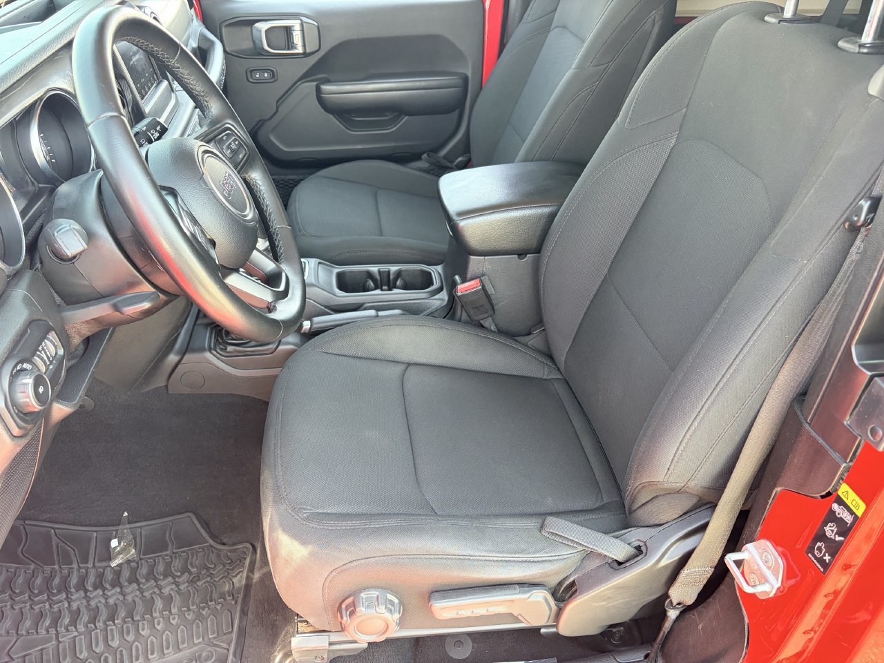 Used 2021 Jeep Wrangler Sport AWD/4WD image 18