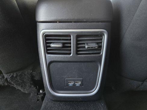 Used 2021 Chrysler 300 Touring w/ Sport Appearance Package RWD image 26