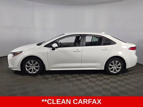 Used 2026 Toyota Corolla LE image 5