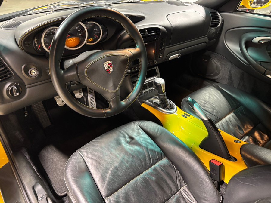 Used 2003 Porsche 911 Carrera 4S AWD/4WD image 2