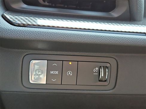 New 2026 Chevrolet Traverse High Country image 18