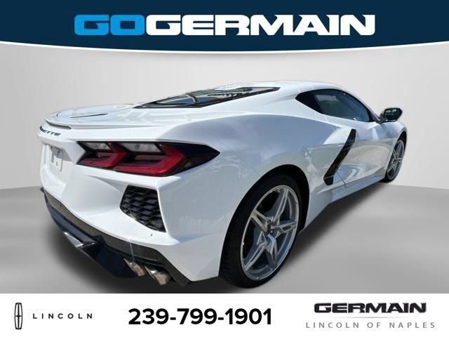 Used 2025 Chevrolet Corvette Stingray Premium Cpe w/ 3LT RWD image 7