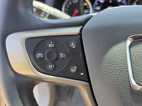 Certified 2023 GMC Acadia Denali w/ Denali Ultimate Package image 24