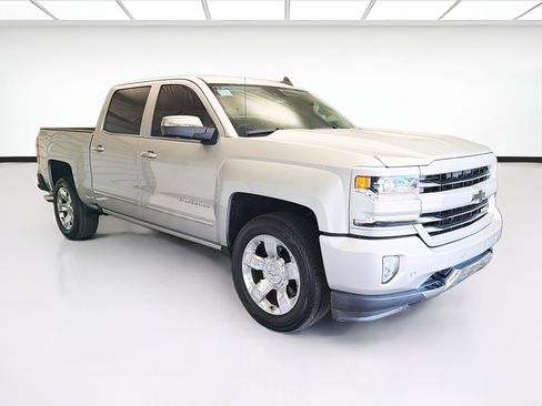 Used 2018 Chevrolet Silverado 1500 LTZ Z71 w/ LTZ Plus Package image 3