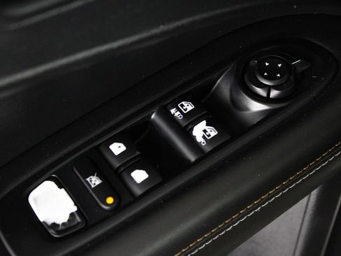 Used 2018 Jeep Compass Sport FWD image 22