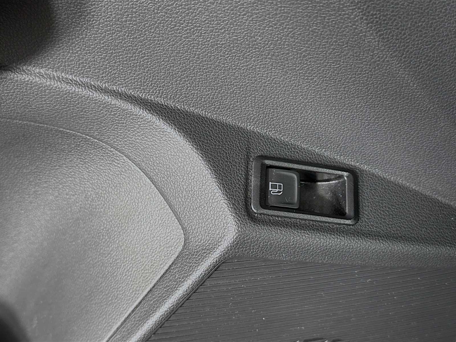 Used 2023 Volkswagen Taos S w/ Driver Assistance Package AWD/4WD image 23