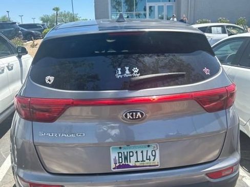 Used 2017 Kia Sportage LX FWD image 6