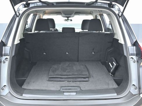 Used 2022 Nissan Rogue SV image 15