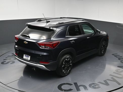 Used 2021 Chevrolet TrailBlazer LT w/ Convenience Package FWD image 34