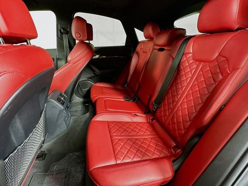 Used 2023 Audi SQ5 Premium Plus w/ Premium Plus Package image 9