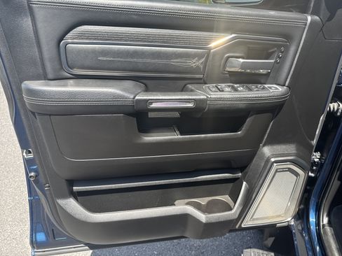 Used 2019 RAM 2500 Limited AWD/4WD image 16
