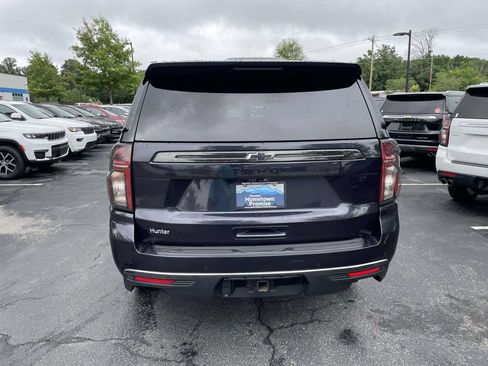Certified 2022 Chevrolet Tahoe Z71 w/ Luxury Package AWD/4WD image 5