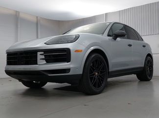 New 2026 Porsche Cayenne video 1