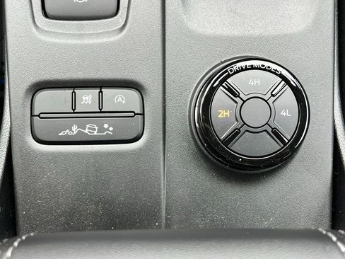 New 2025 Ford Ranger XLT w/ Equipment Group 301A High image 33