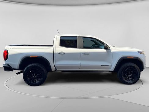 Used 2026 GMC Canyon Elevation w/ Technology Package AWD/4WD image 6