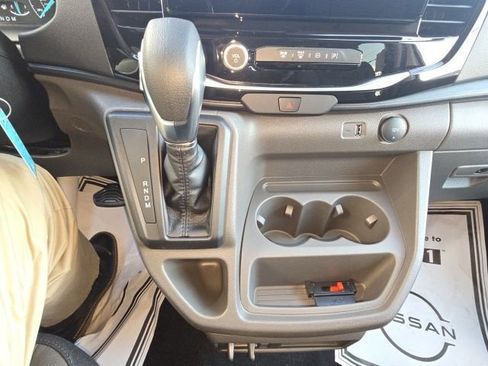 Used 2025 Ford Transit 350 XLT image 18