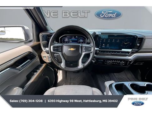 Used 2023 Chevrolet Silverado 1500 LT w/ Max Trailering Package AWD/4WD image 5