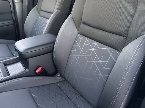 New 2026 Nissan Frontier SV w/ Tow Package image 20