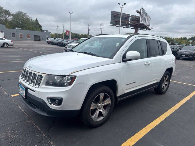 Used 2017 Jeep Compass High Altitude AWD/4WD image 3