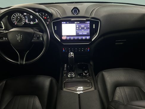 Used 2021 Maserati Ghibli RWD image 18