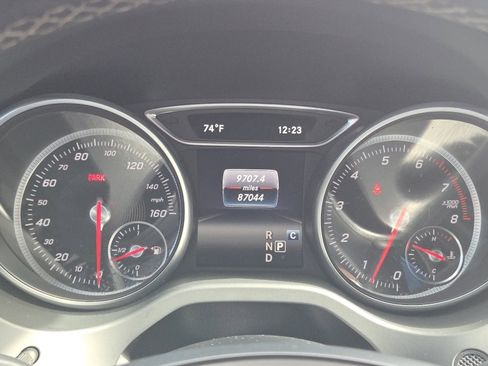 Used 2018 Mercedes-Benz GLA 250 4MATIC image 31