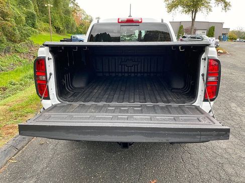 Used 2022 Chevrolet Colorado Z71 image 10
