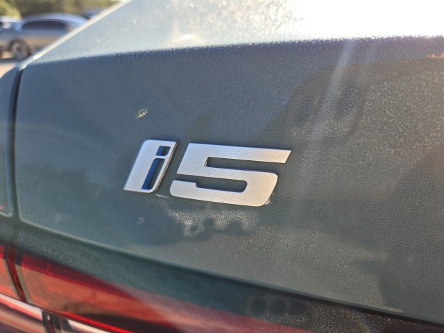 Used 2025 BMW i5 xDrive40 AWD/4WD image 9