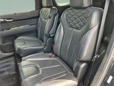 Used 2022 Hyundai Palisade Calligraphy w/ Cargo Package FWD image 18