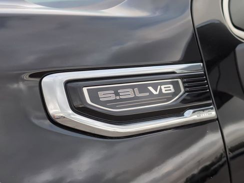 New 2026 GMC Sierra 1500 SLT w/ SLT Premium Package image 11