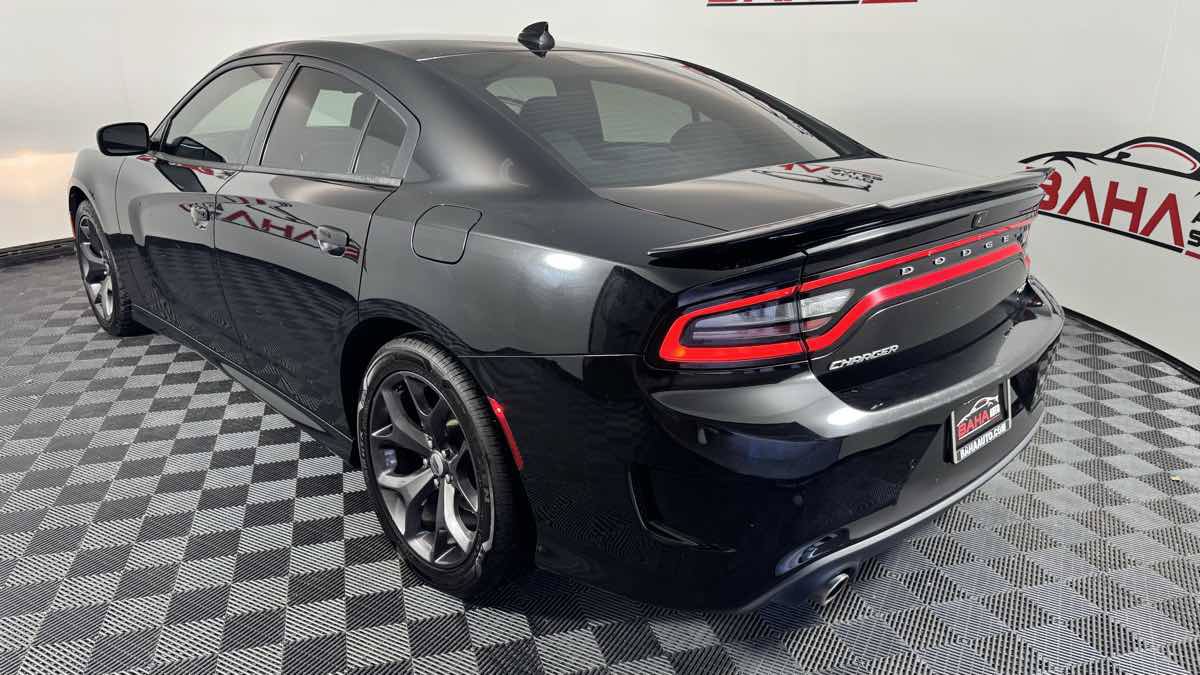 Used 2019 Dodge Charger GT RWD image 6